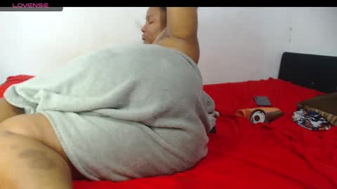 Snapshot of sexy_night_bm chatting on February 9, 2025, 11:25 pm Jhoana online show from February 9, 2025, 11:25 pm