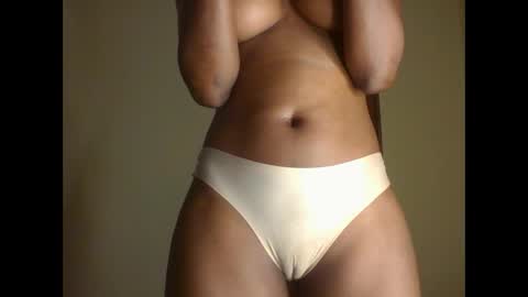 sexy_rio_ online show from October 20, 2025, 4:35 am