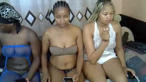 sexy_shan09 online show from December 16, 2025, 12:32 pm