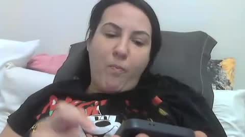 Snapshot of sexy_slimm25 chatting on November 28, 2025, 9:17 pm Slimm online show from November 28, 2025, 9:17 pm