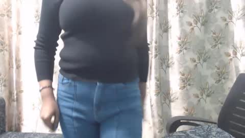 Snapshot of sexy_soniya chatting on January 12, 2025, 6:39 am Soniya online show from January 12, 2025, 6:39 am