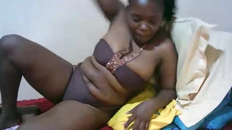 Snapshot of sexy_tiffah33 chatting on January 7, 2026, 11:07 pm Tiffah online show from January 7, 2026, 11:07 pm