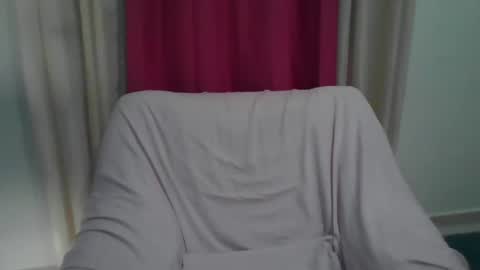 Sexy GILF Allie Kay online show from January 18, 2025, 5:20 am