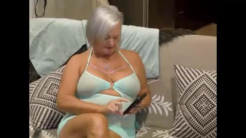 Sexy GILF Allie Kay online show from September 27, 2025, 2:27 am