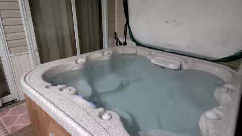 Kali  Brent online show from October 13, 2025, 7:08 am