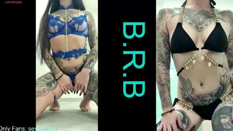 Snapshot of sexyariel15 chatting on June 9, 2026, 4:29 pm SexyAriel15 online show from June 9, 2026, 4:29 pm