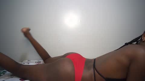 Snapshot of sexyasspetitte_ chatting on February 7, 2025, 10:52 pm sexyasspetitte_ online show from February 7, 2025, 10:52 pm