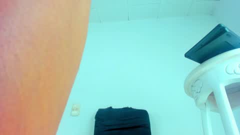 SexyBabyGirl online show from December 22, 2024, 4:27 pm