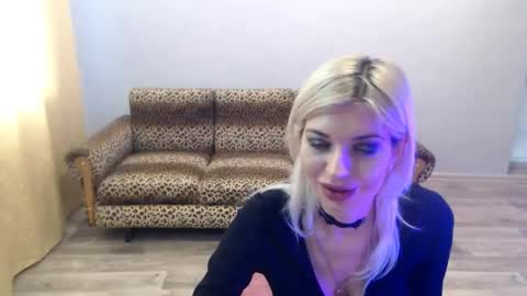 sexybeatriice online show from November 29, 2025, 7:44 am