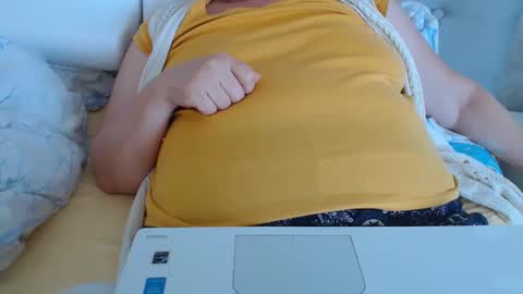 Sexyblonde4u58 online show from January 8, 2025, 12:26 pm