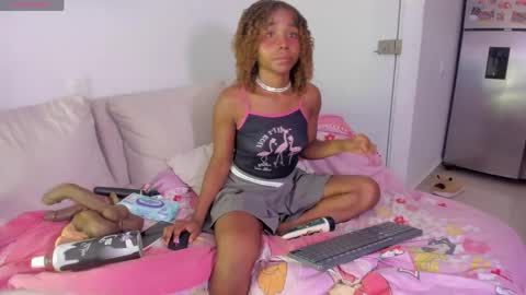 Snapshot of sexybrunnetem chatting on May 26, 2026, 5:47 am sofia online show from May 26, 2026, 5:47 am