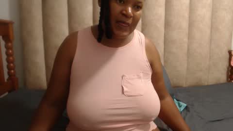 sexybustyxx online show from March 7, 2026, 8:22 am