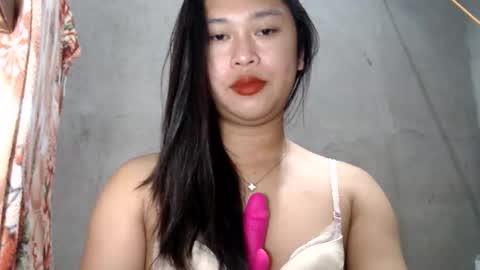 Snapshot of sexycale23 chatting on February 6, 2026, 6:11 pm hunting CALEfornian online show from February 6, 2026, 6:11 pm