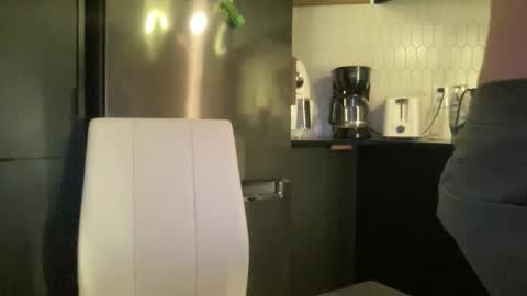 Snapshot of sexycanadian39 chatting on February 28, 2026, 4:24 am sexycanadian39 online show from February 28, 2026, 4:24 am