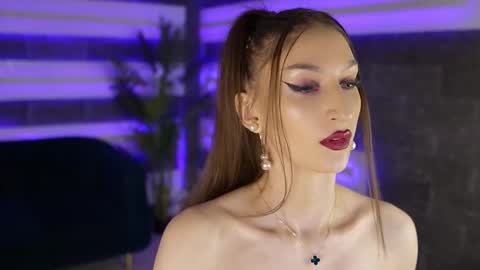 Snapshot of sexycelline chatting on December 16, 2025, 5:34 am Celline online show from December 16, 2025, 5:34 am