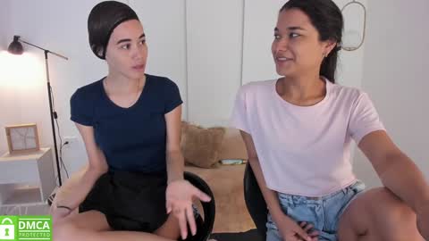 Snapshot of sexychanell_18 chatting on December 26, 2024, 12:49 pm chanell and yina online show from December 26, 2024, 12:49 pm