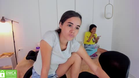 Snapshot of sexychanell_18 chatting on December 28, 2024, 3:48 pm chanell and yina online show from December 28, 2024, 3:48 pm