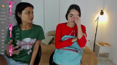 Snapshot of sexychanell_18 chatting on December 30, 2024, 12:42 pm chanell and yina online show from December 30, 2024, 12:42 pm