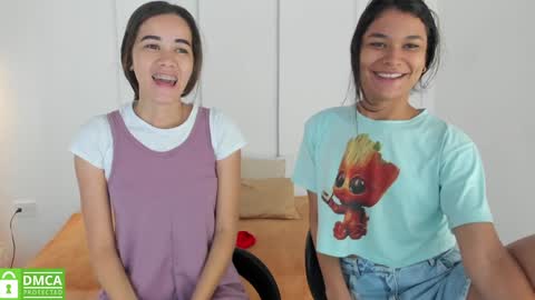 Snapshot of sexychanell_18 chatting on January 7, 2025, 12:41 pm chanell and yina online show from January 7, 2025, 12:41 pm