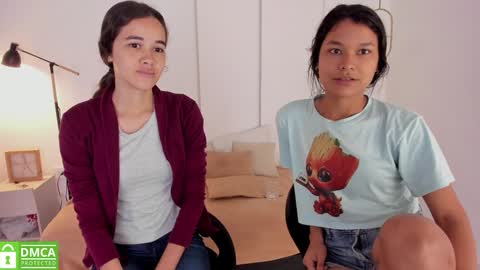 Snapshot of sexychanell_18 chatting on January 19, 2025, 12:50 pm chanell and yina online show from January 19, 2025, 12:50 pm