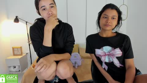 Snapshot of sexychanell_18 chatting on February 6, 2025, 12:59 pm chanell and yina online show from February 6, 2025, 12:59 pm