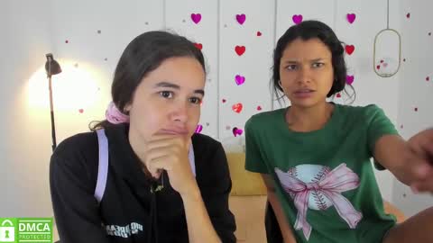 Snapshot of sexychanell_18 chatting on February 15, 2025, 12:54 pm chanell and yina online show from February 15, 2025, 12:54 pm