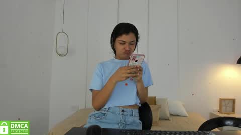 Snapshot of sexychanell_18 chatting on February 17, 2025, 12:48 pm chanell and yina online show from February 17, 2025, 12:48 pm