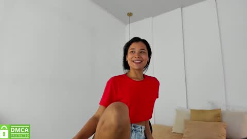 Snapshot of sexychanell_18 chatting on February 24, 2025, 6:47 pm chanell and yina online show from February 24, 2025, 6:47 pm