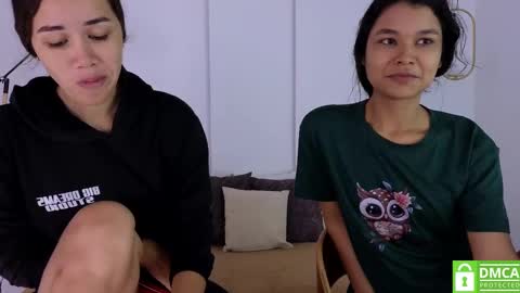 Snapshot of sexychanell_18 chatting on September 24, 2025, 1:03 pm chanell and yina online show from September 24, 2025, 1:03 pm