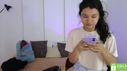 Snapshot of sexychanell_18 chatting on October 27, 2025, 1:15 pm chanell and yina online show from October 27, 2025, 1:15 pm