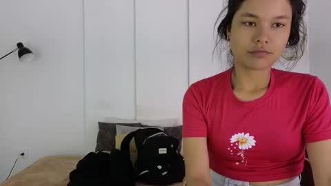 chanell and yina online show from February 26, 2026, 1:43 pm