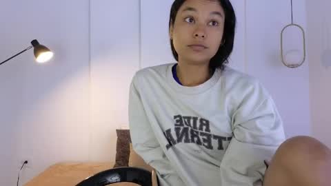 chanell and yina online show from April 15, 2026, 1:18 pm