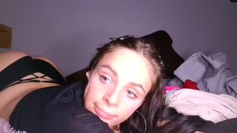 Chasity online show from April 16, 2026, 2:12 am