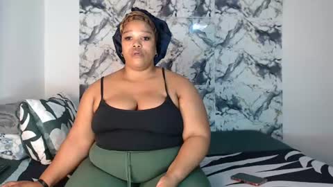 Snapshot of sexychill2000 chatting on July 7, 2026, 7:18 pm SEXYCHILL online show from July 7, 2026, 7:18 pm
