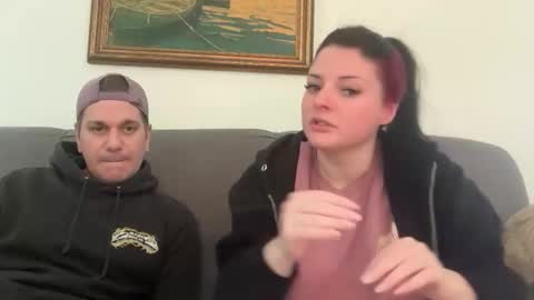 sexycouple41110 online show from March 17, 2026, 3:04 pm