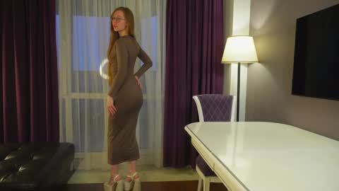 Snapshot of sexycutegirs chatting on October 3, 2025, 1:41 pm Hello my name is Merry every 200 subs - Hot show Fav patterns 577123 pvt open online show from October 3, 2025, 1:41 pm