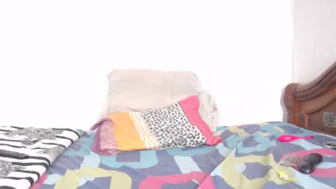 Snapshot of sexydarkhunter2 chatting on December 6, 2024, 6:39 pm Mike online show from December 6, 2024, 6:39 pm