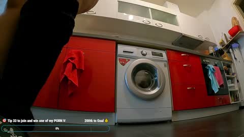 XDA   online show from January 12, 2025, 1:05 pm