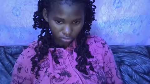 sexydoll002 online show from September 11, 2025, 5:29 am