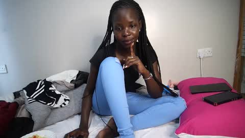 sexydoren_ online show from December 4, 2024, 8:56 am