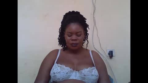 Snapshot of sexydove2 chatting on September 13, 2025, 7:19 am EMILY online show from September 13, 2025, 7:19 am