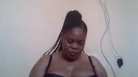 Snapshot of sexydove2 chatting on July 9, 2026, 7:01 am EMILY online show from July 9, 2026, 7:01 am