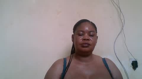 Snapshot of sexydove2 chatting on July 11, 2026, 7:55 am EMILY online show from July 11, 2026, 7:55 am