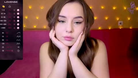 Kate online show from November 26, 2025, 12:50 pm