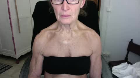 Snapshot of sexyfit58 chatting on February 1, 2025, 1:02 am SexyFit58 online show from February 1, 2025, 1:02 am