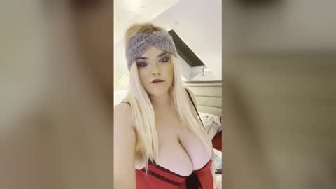 sexygirly1903 online show from March 11, 2026, 5:19 pm