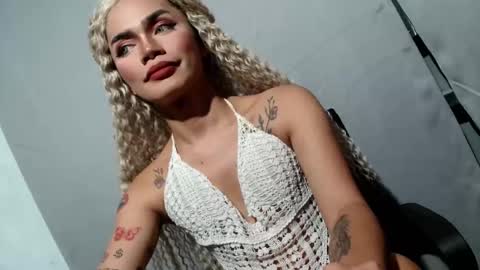 sexyhotbabe18 online show from March 23, 2026, 9:46 am