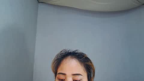 jeanken and jelian online show from February 23, 2025, 12:37 pm