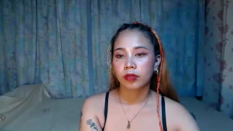 jeanken and jelian online show from December 4, 2025, 8:39 pm