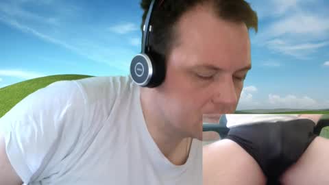 Henry online show from February 18, 2025, 7:43 am